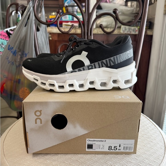 On Clouds Shoes - ON Women's Cloudmonster 2 Shoes